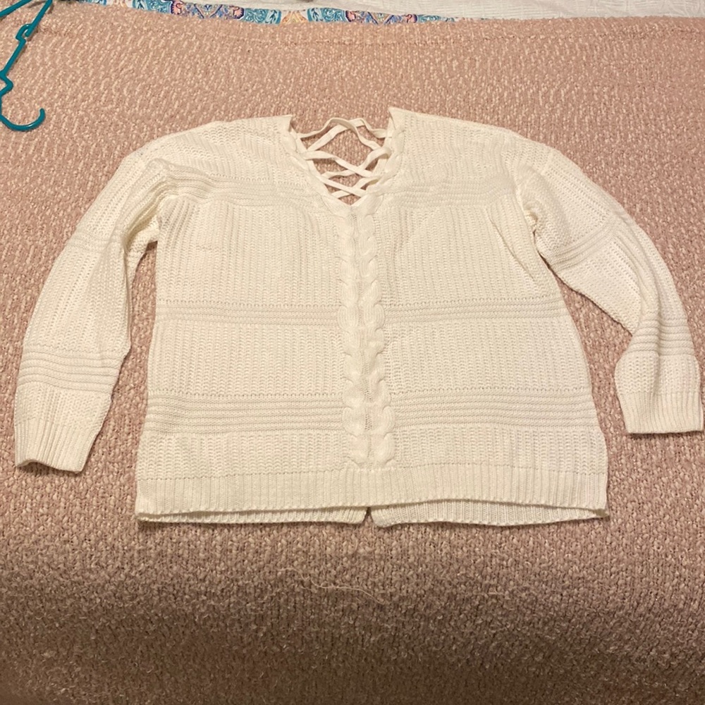 1X Full Circle Trends cream white sweater